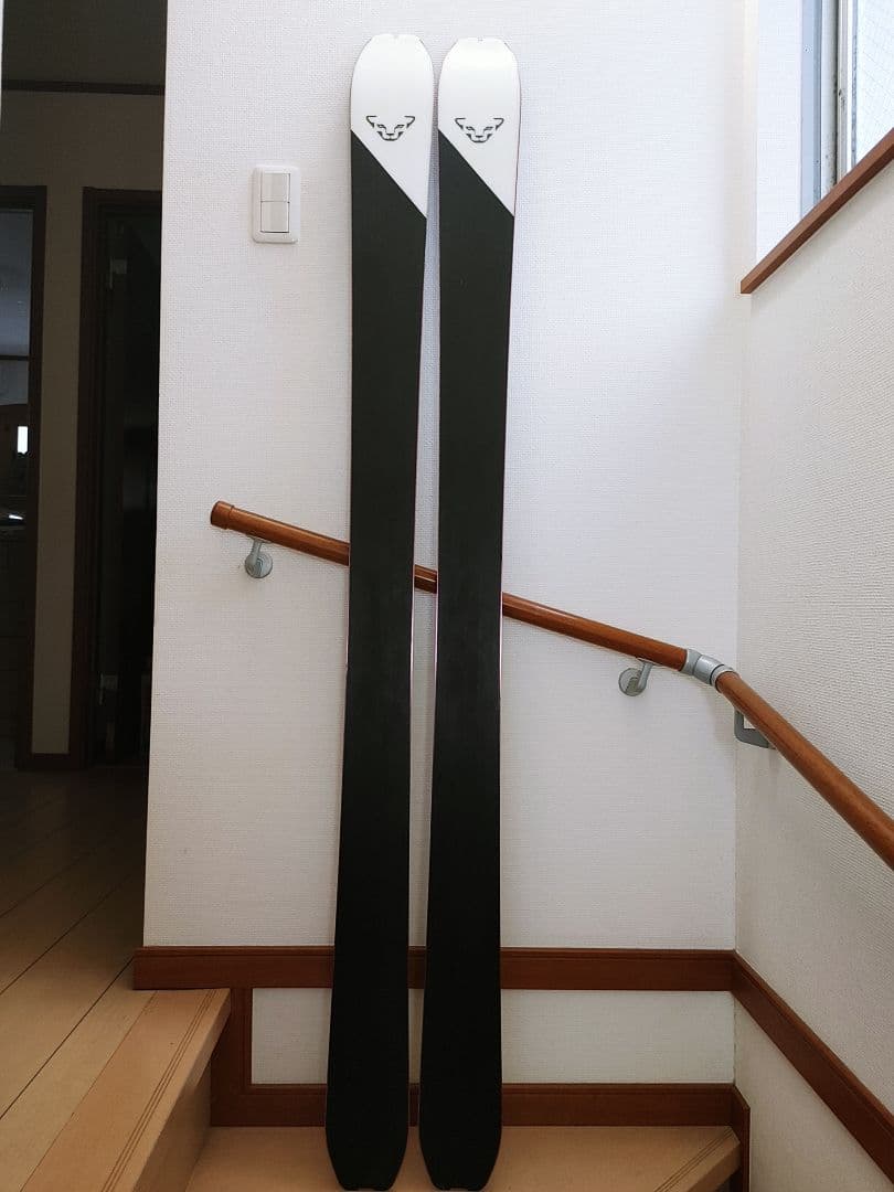 Dynafit Blacklight95 スキー板 95mm　長さ172cm