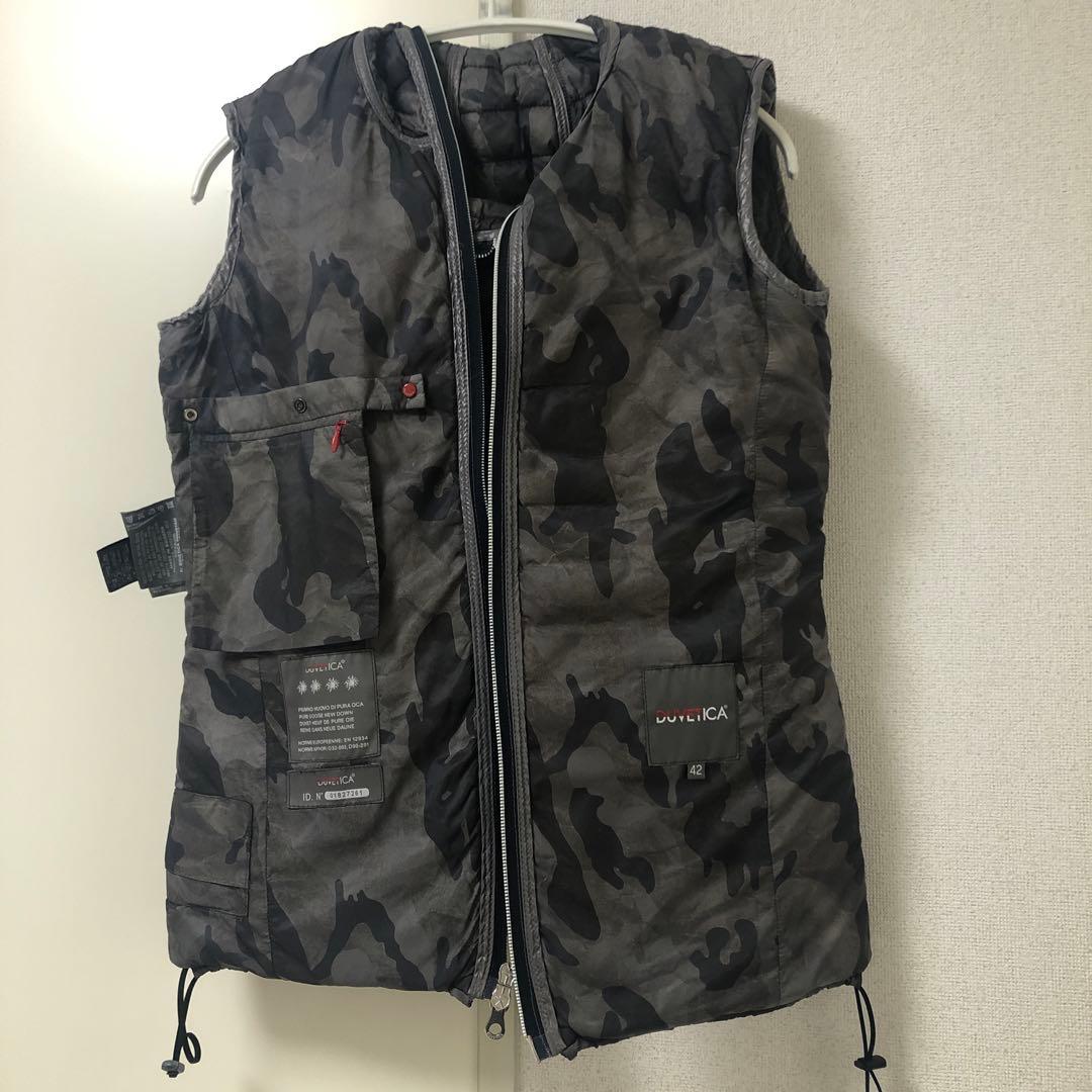 【値下げ！】デュベティカ　ライトダウンベスト グレー フード付き