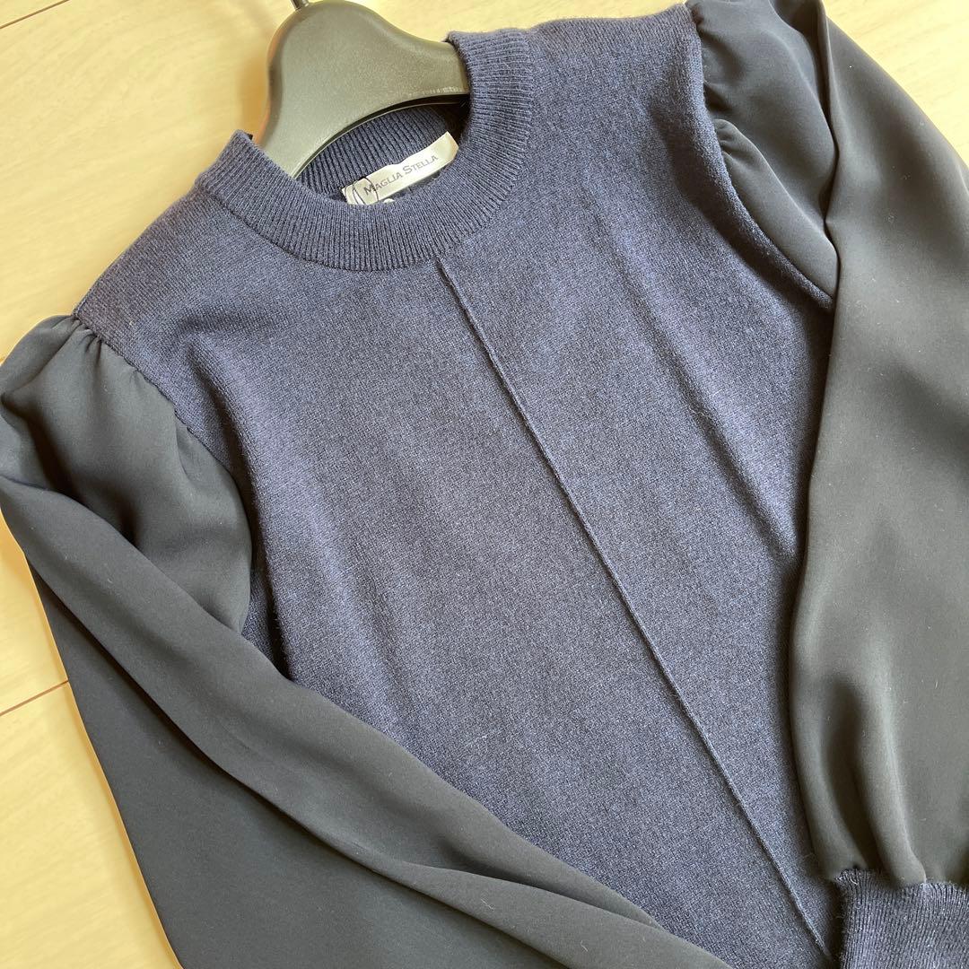 「銀座マギー」未使用タグ付き 紺色ニットワンピース