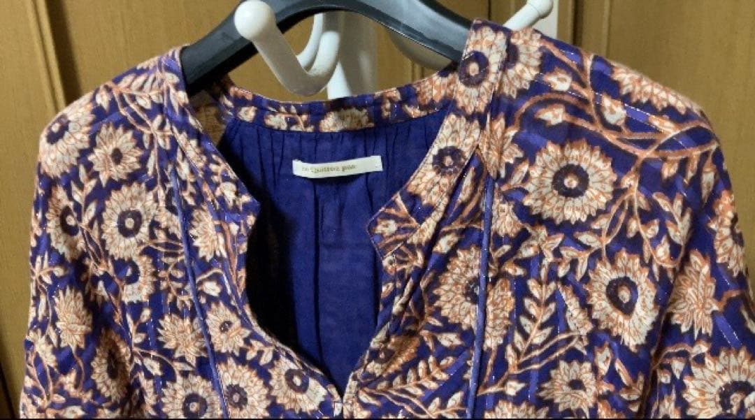 ne Quittez pas 花柄ロングワンピース 長袖 Vネック　Sサイズ