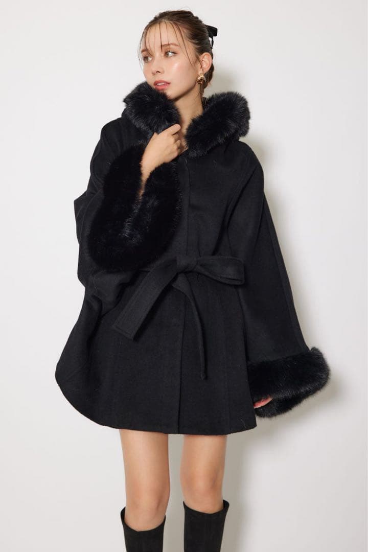 【rienda】ウールMIXフードポンチョコート Mサイズ　ブラック　値下げ