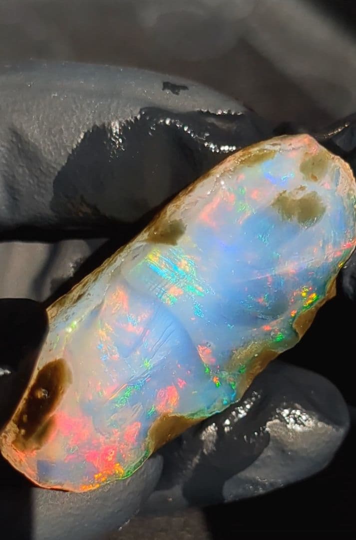 【54ct】エチオピア　オパール　原石　天然石　鉱物　標本　鉱石　虹　レインボー