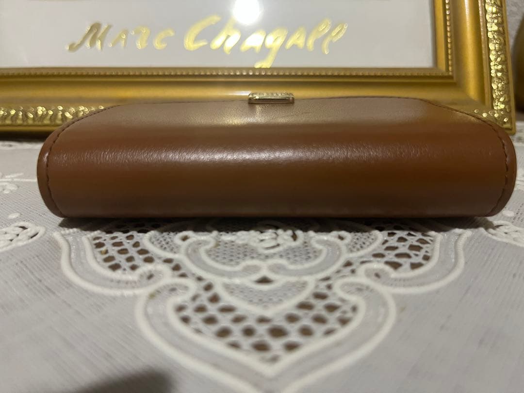 鞠*山様 【極美品】MiuMiuブラウン 財布 （ショッパー カードケース 証明