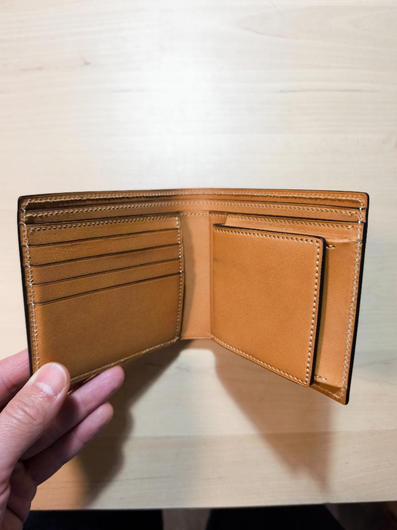 万双　二つ折り財布