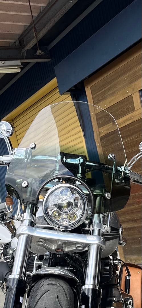 ハーレー ブレイクアウトFXSB スクリーン