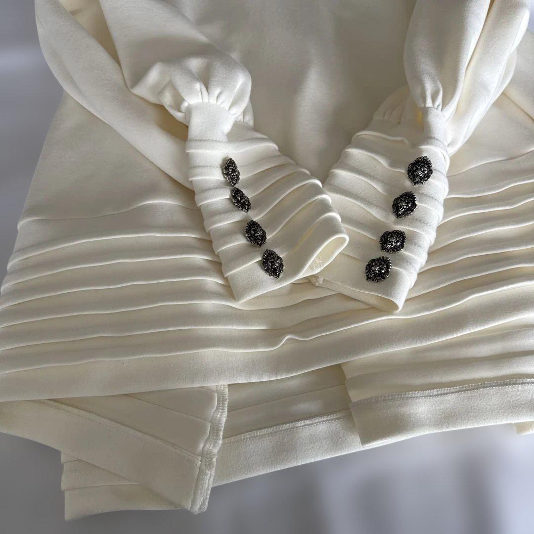 Vaqutaux フライトジャージフードカットソー