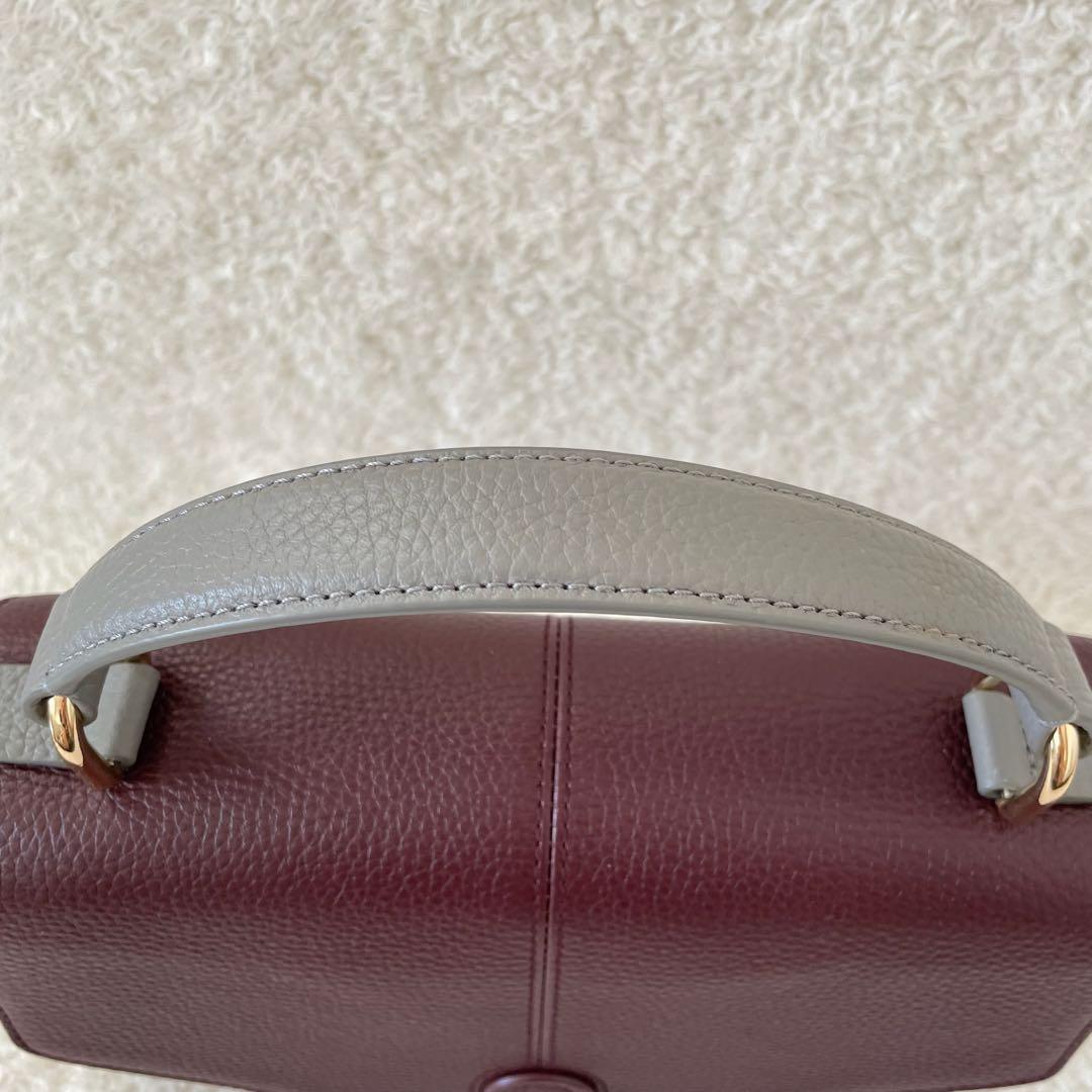 【美品】FURLA ショルダーバッグ ダフネ ハンドバッグ 2way バイカラー