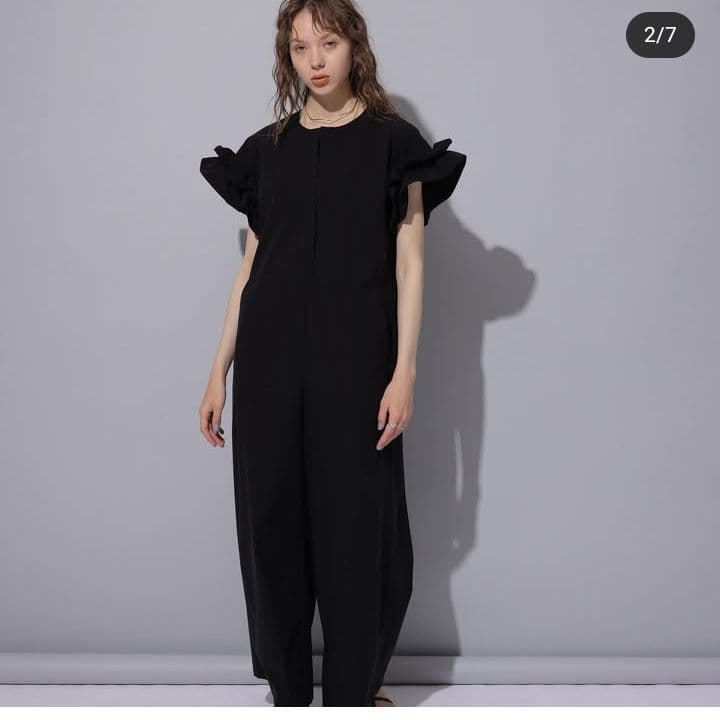 CADUNE 川上桃子コラボ　フリルオールインワン