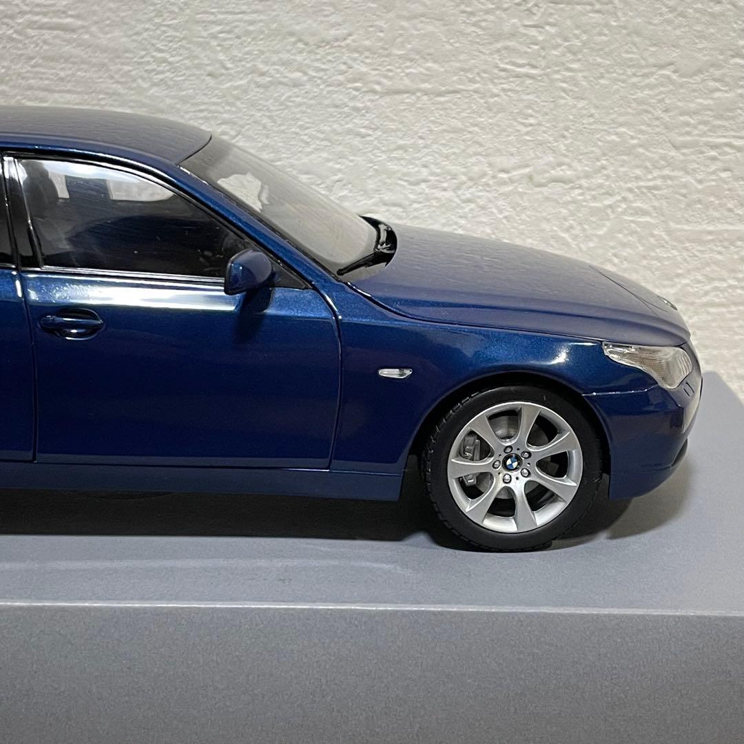 へ*可様 京商 1/18  5シリーズ （ER） ブルー