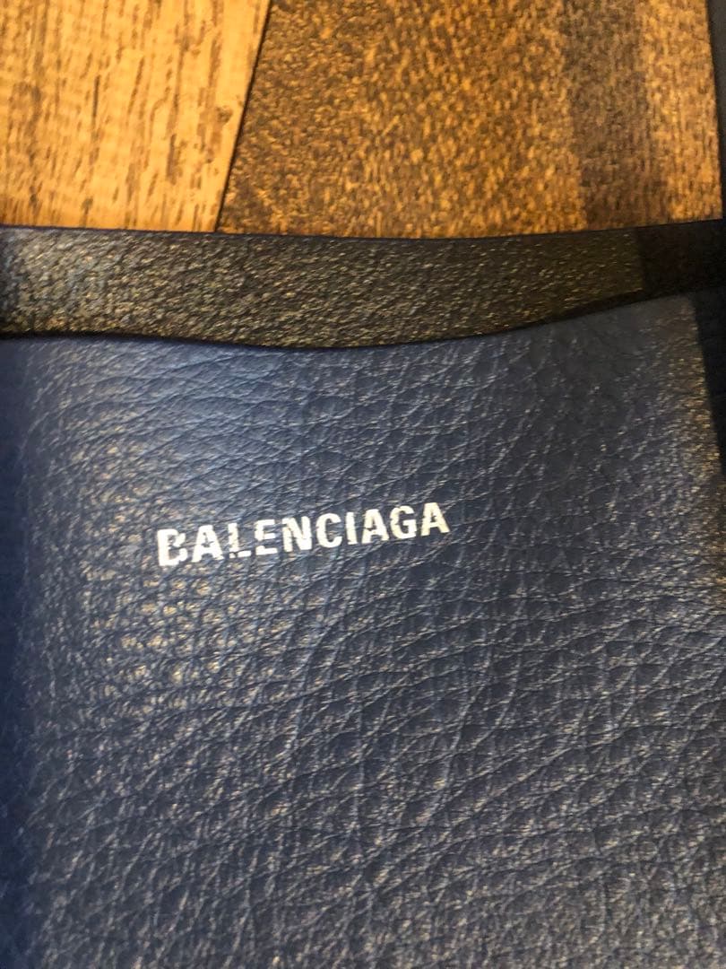 気まぐれセール　BALENCIAGA レザー ショルダーバッグ　エブリデイトート