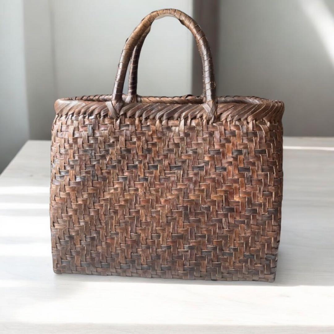 さんご様　アルカン 胡桃製　くるみ　かごバッグ 美品