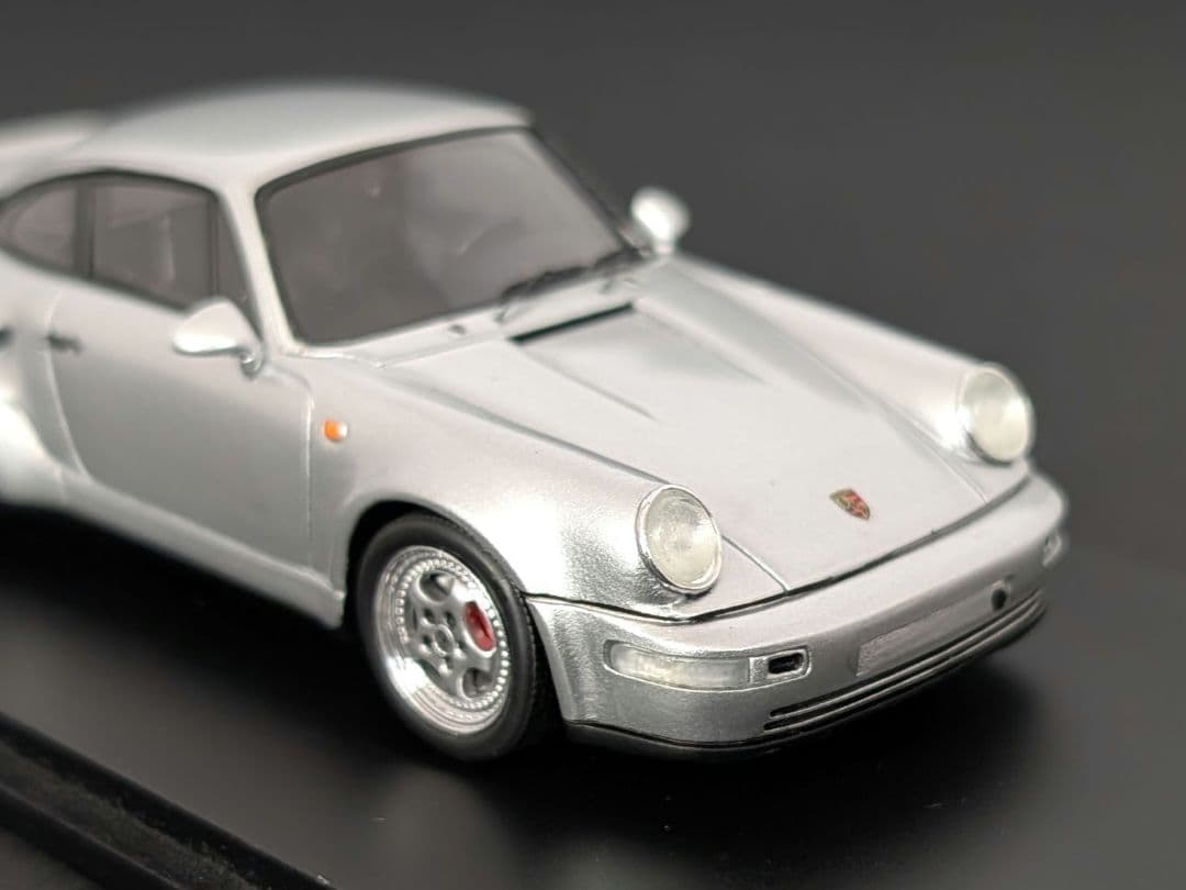 スパーク 1/43 ポルシェ 911 ターボ S 1992 シルバー