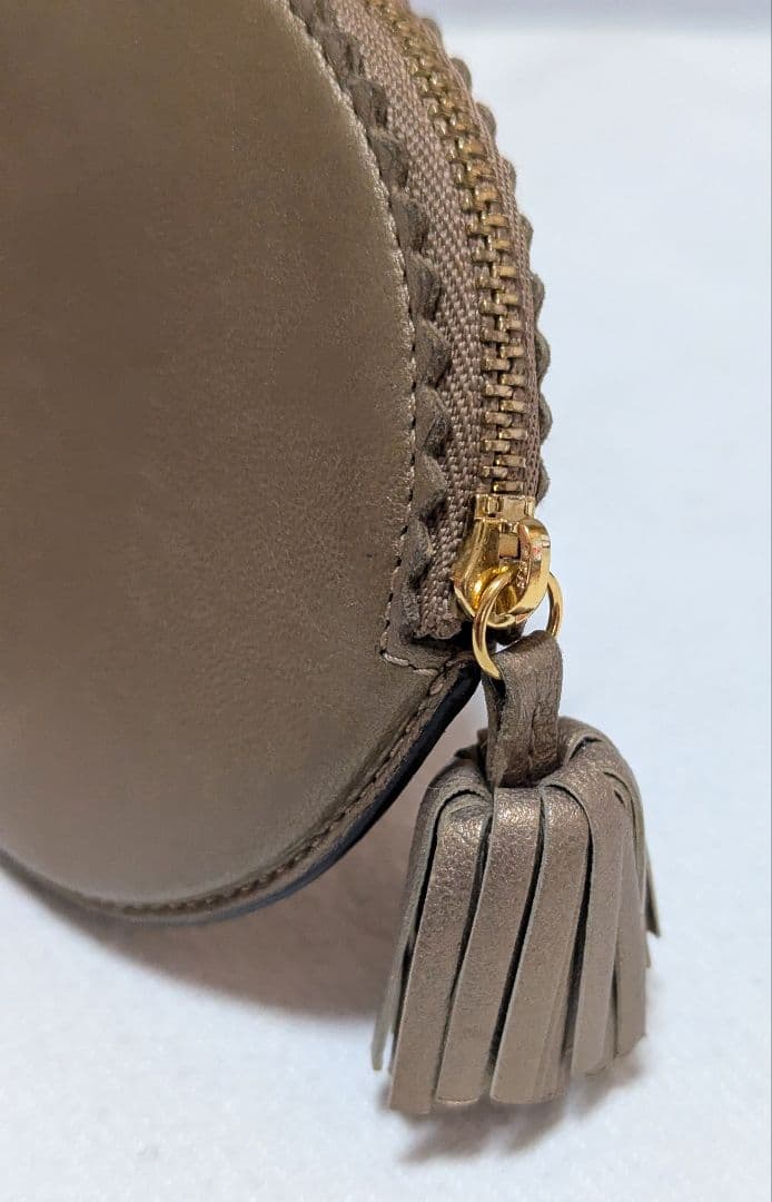 【美品】LOEWE ロエベ アナグラム ケース レザー フリンジ ゴールド