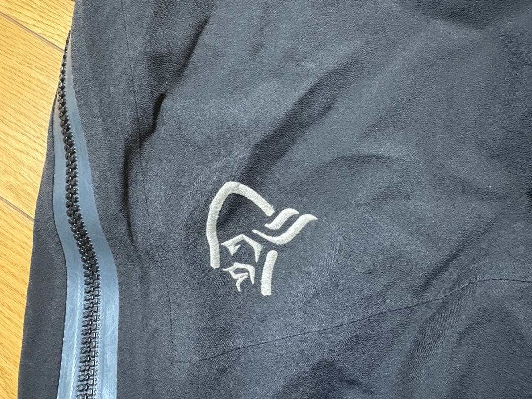 norrona trollveggen Sサイズ　ビブパンツ