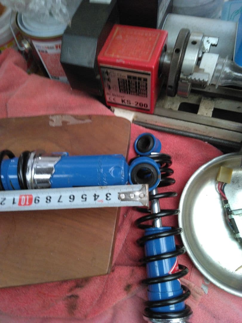 モンキー用カヤバショックアブソーバー 青 コイルスプリング当時物です。