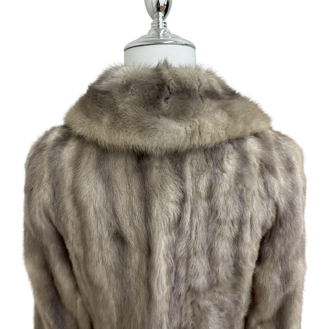 リアルファーコート サイズ6 ベージュ系グレージュ（ベージュ寄りのグレー）