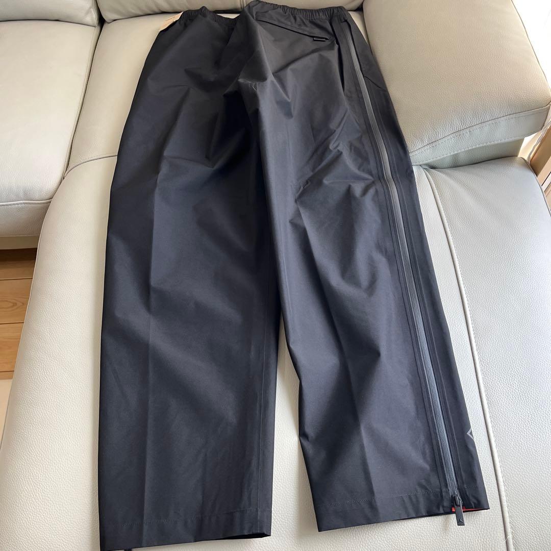 AIR JORDAN GORE-TEX ブラックパンツ