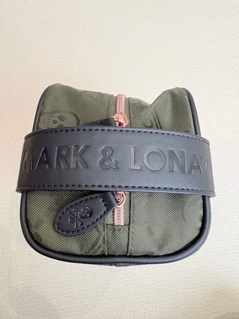 内田よしひさ【新品】MARK & LONA ゴルフポーチ オリーブグリーン