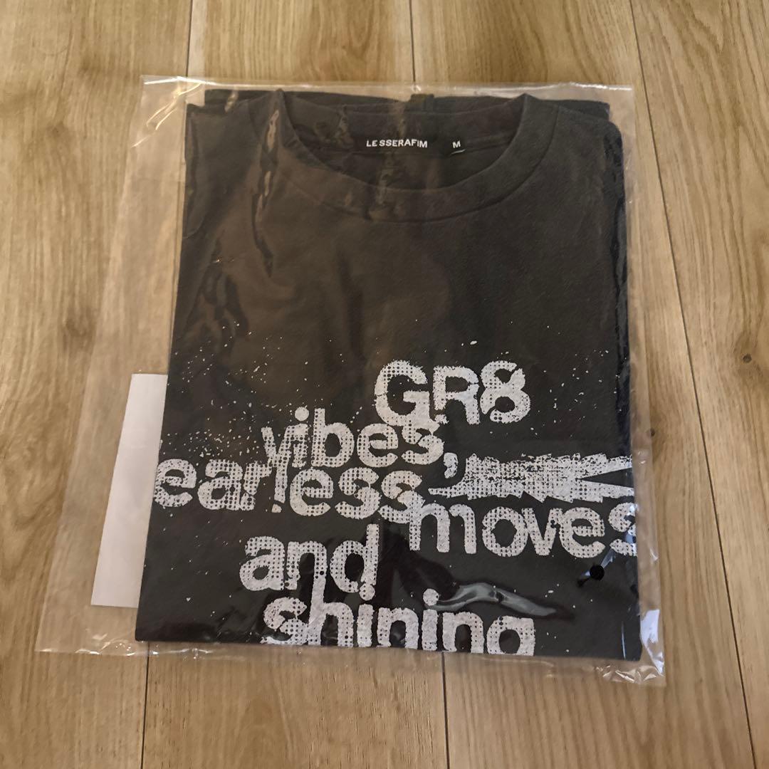 K-POP・アジア LE SSERAFIM GR8 COLLABORATION T-SHIRT M