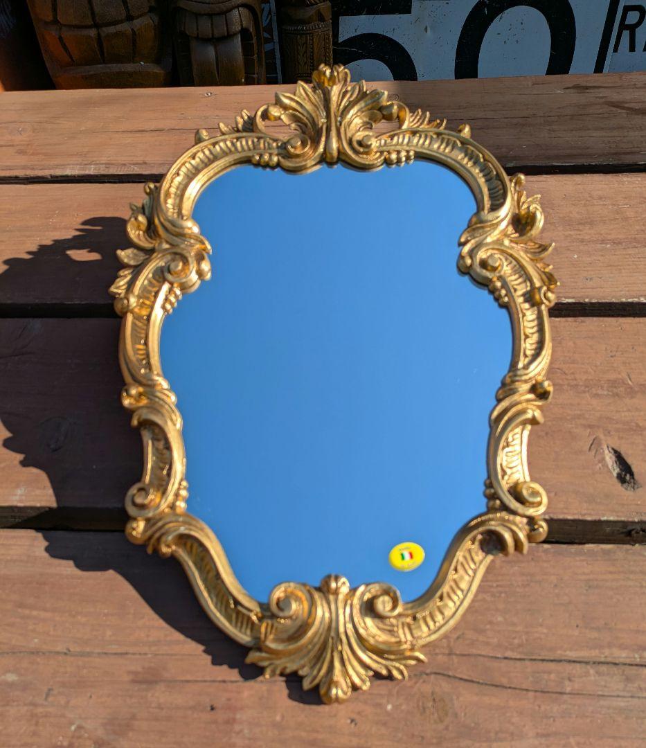 装飾的な壁掛け鏡　イタリア ミラー ゴールド アンティーク ロココ イサス