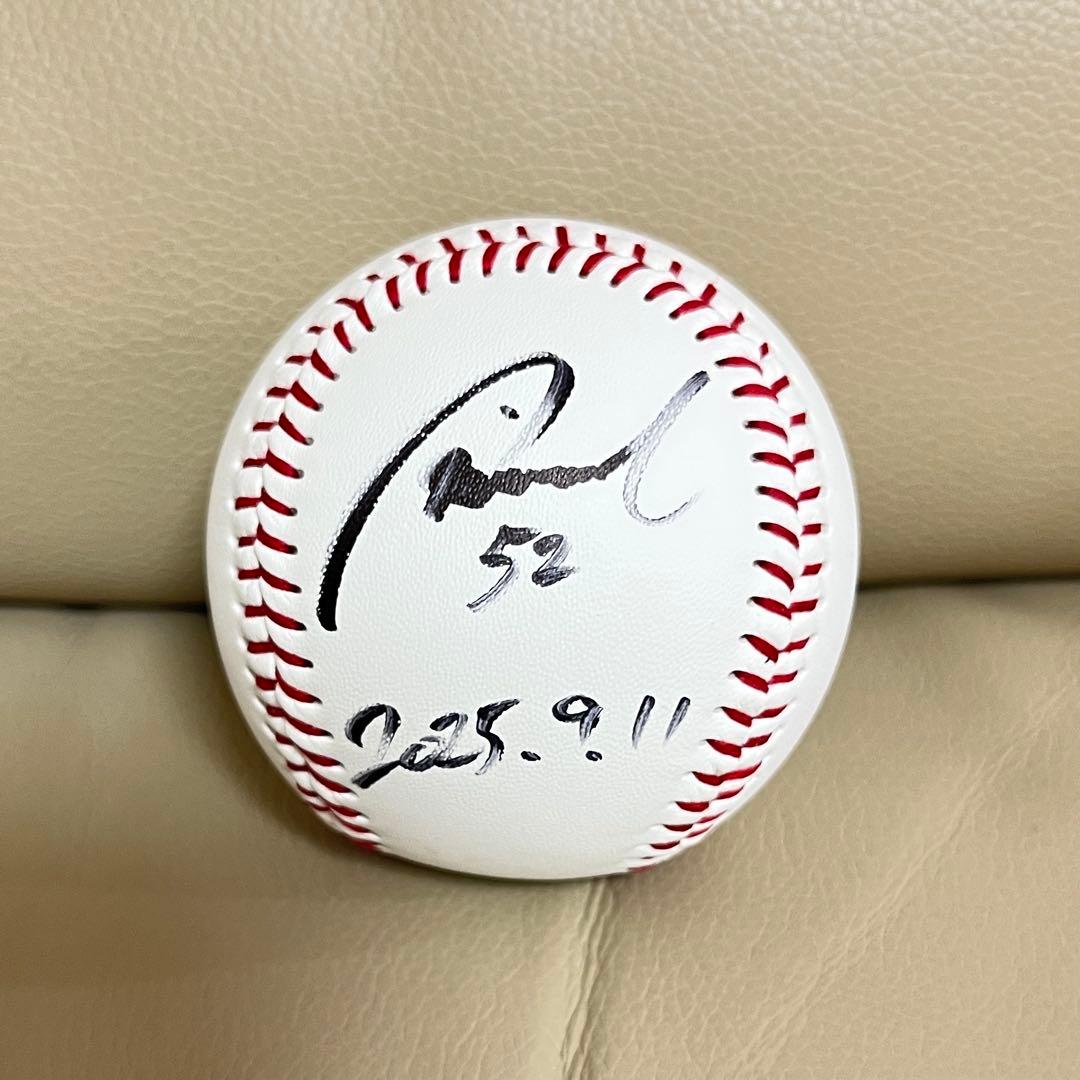 巨人　ジャイアンツ　リチャード選手　サインボール　投げ入れ　投げ込み　直筆　52