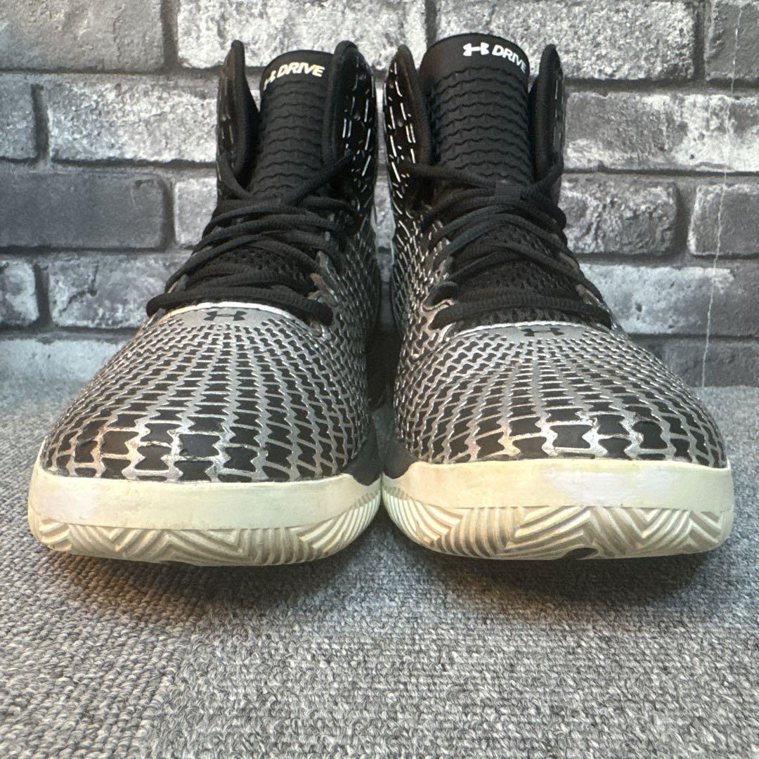 アンダーアーマー バスケットボールシューズ 28.5
