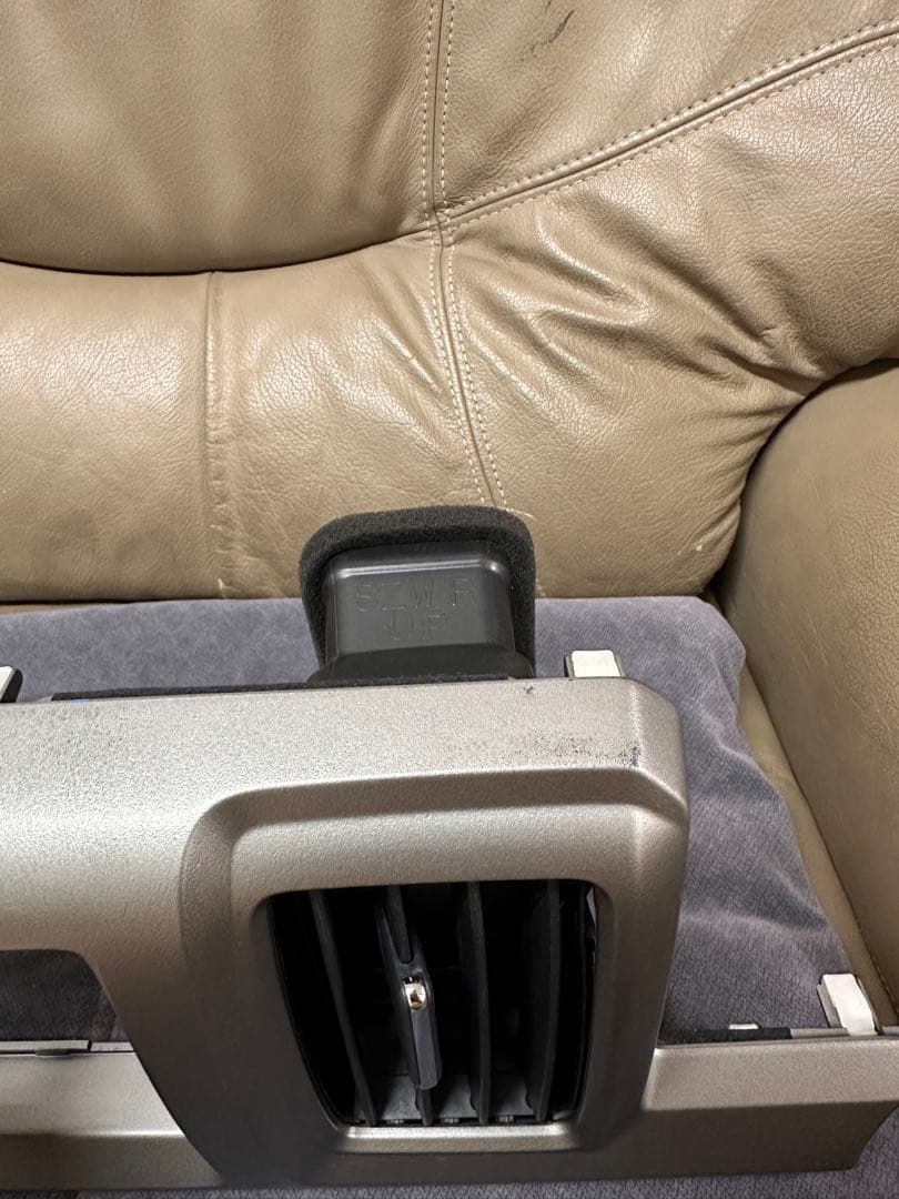 ステップワゴン　ナビパネル　オーディオパネル RK A1