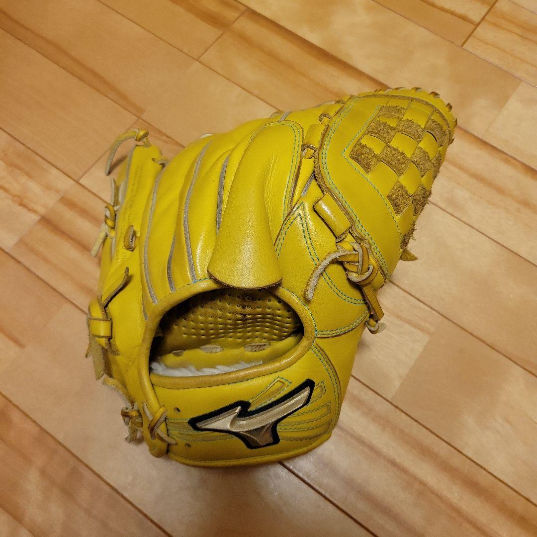 ミズノ 投手用グローブ 軟式 グローバルエリート