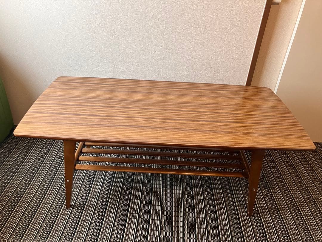 3/6に処分いたします。カリモク60 リビングテーブル大