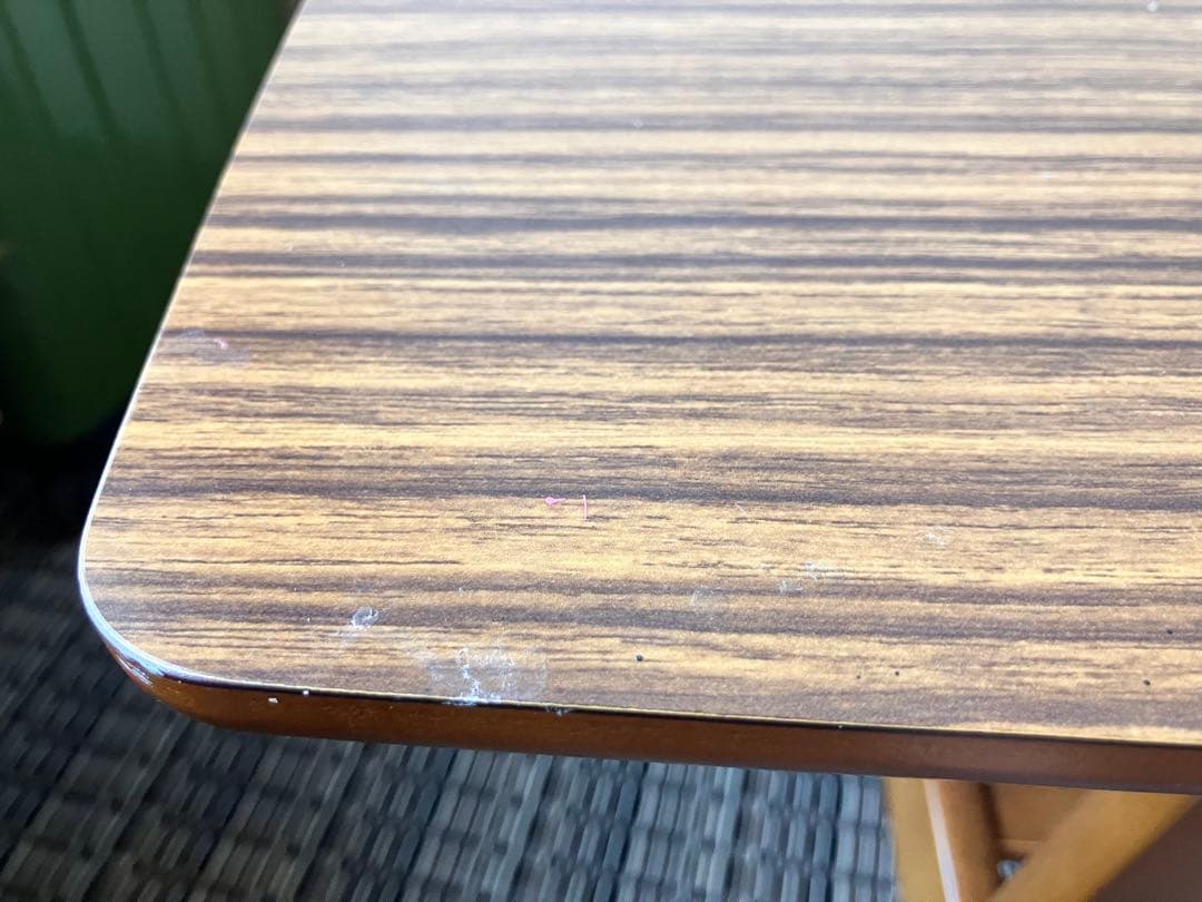 3/6に処分いたします。カリモク60 リビングテーブル大