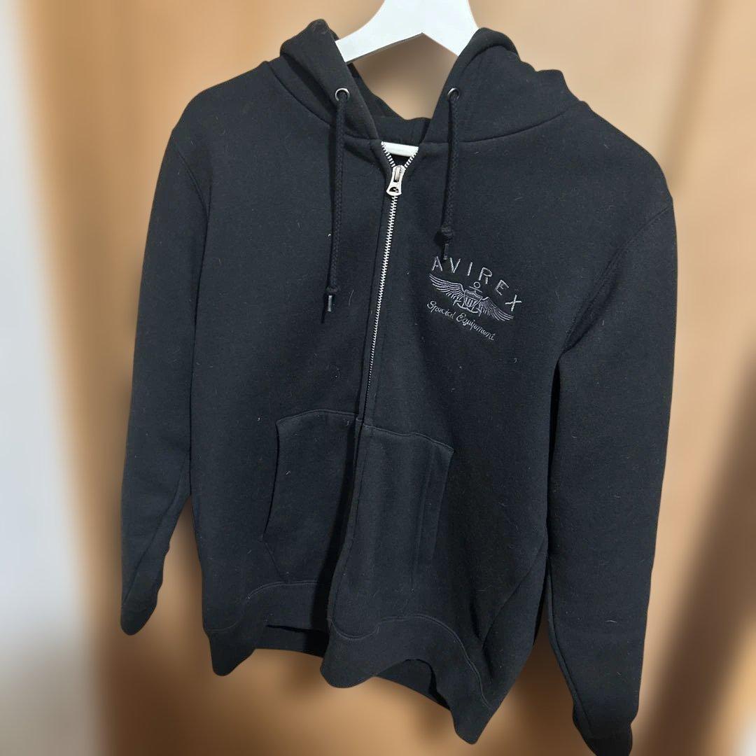 AVIREXパーカー