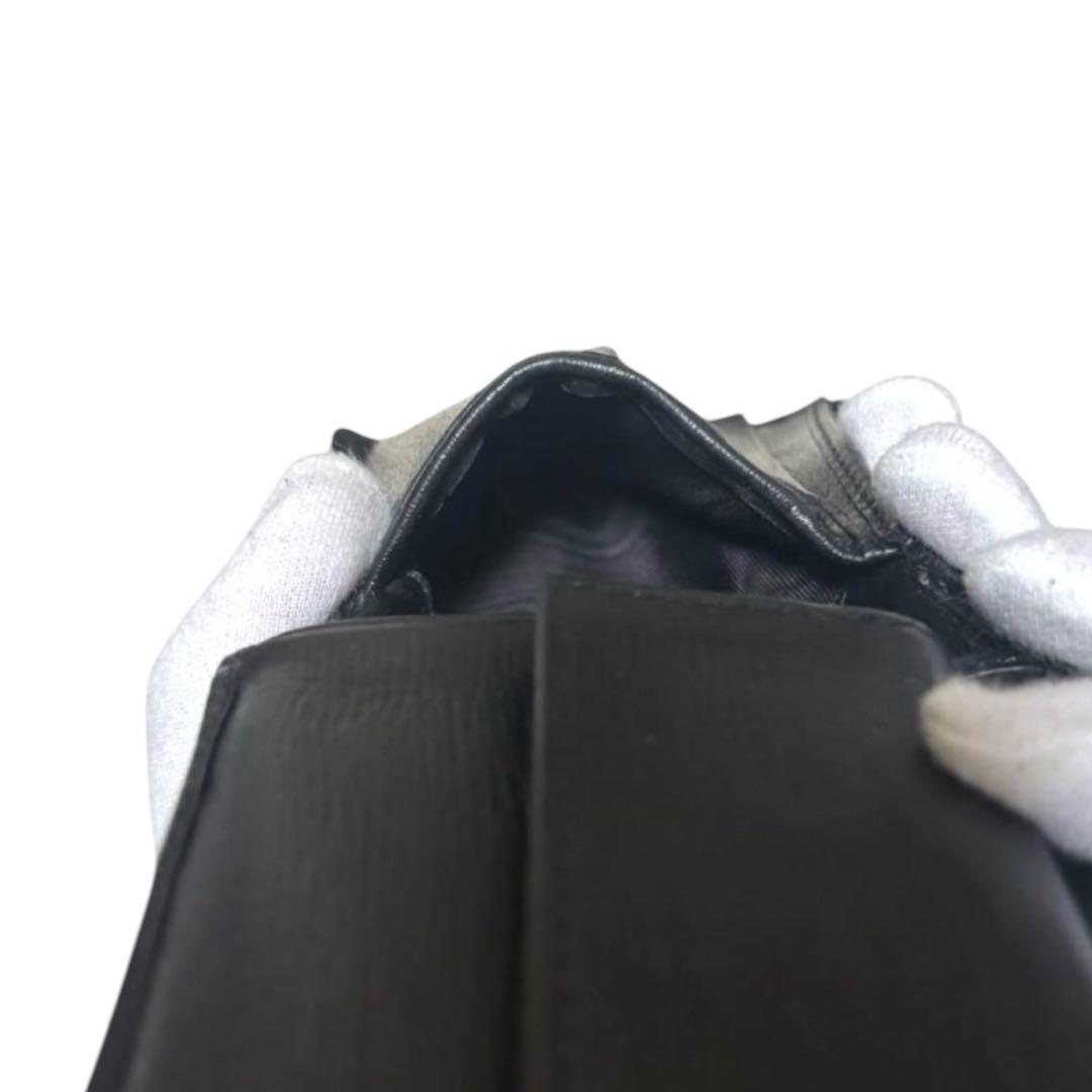 グッチ　折り財布　レザー　ブラック　金属インターロッキング　フラップ