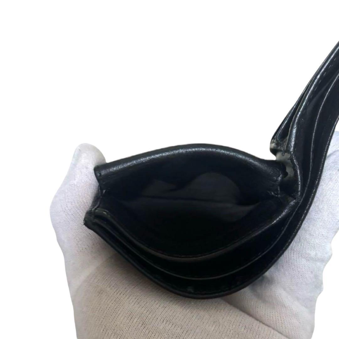 グッチ　折り財布　レザー　ブラック　金属インターロッキング　フラップ