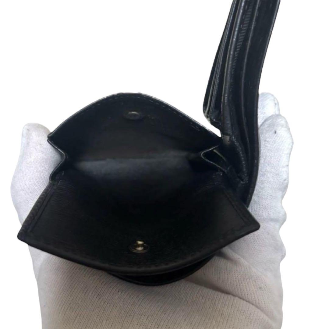 グッチ　折り財布　レザー　ブラック　金属インターロッキング　フラップ