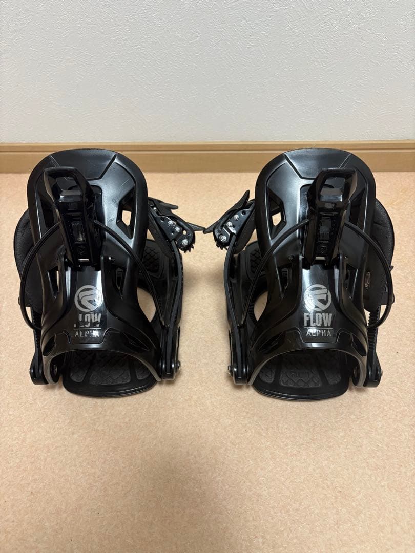 FLOW ALPHA スノーボードビンディング ブラック　Mサイズ