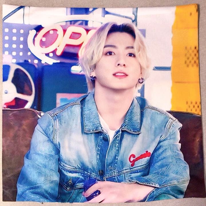 BTS グク クッションカバー ふわさら 再入荷