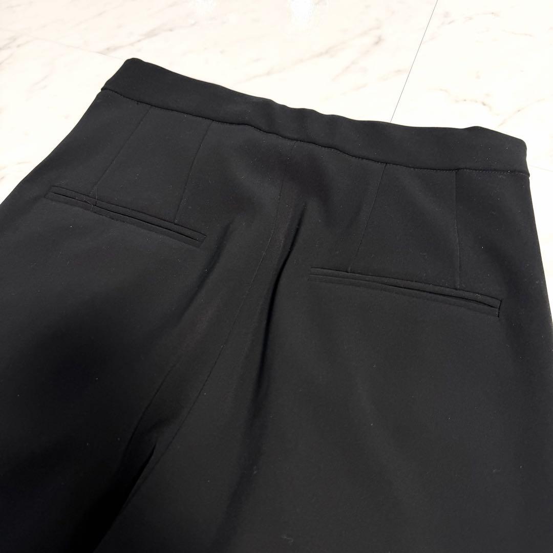 【美品】完売品✨️ヘヨン HYEON キャロット パンツ 美脚 ブラック M