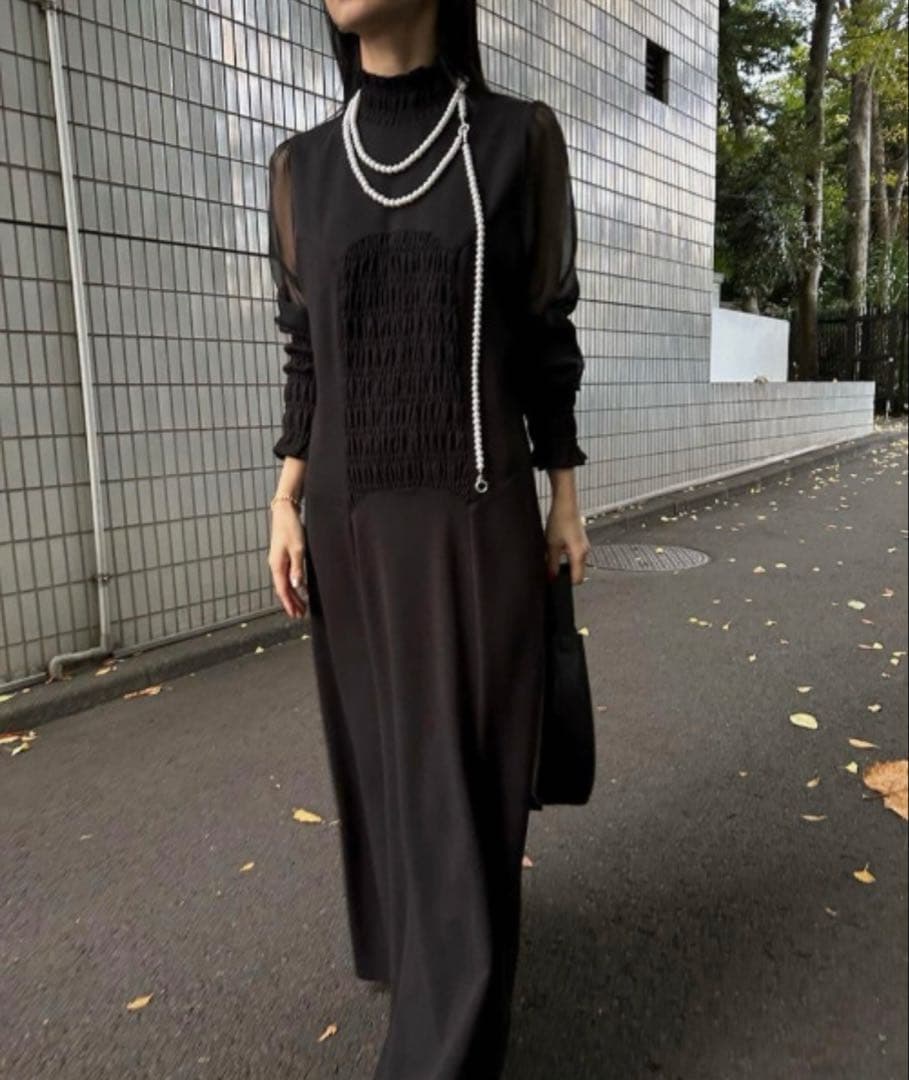 美品☆AMERI UND SWITCH SHIRRING DRESS