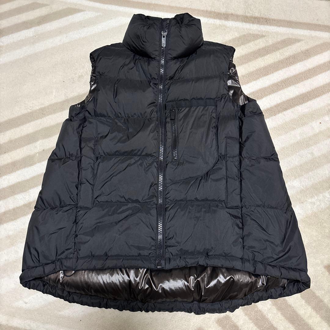 UNIQLO ダウンボリュームベスト +J 黒 Mサイズ