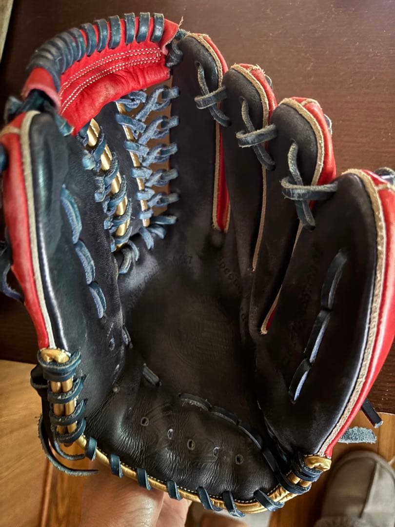 スラッガー 軟式グローブ 赤/黒