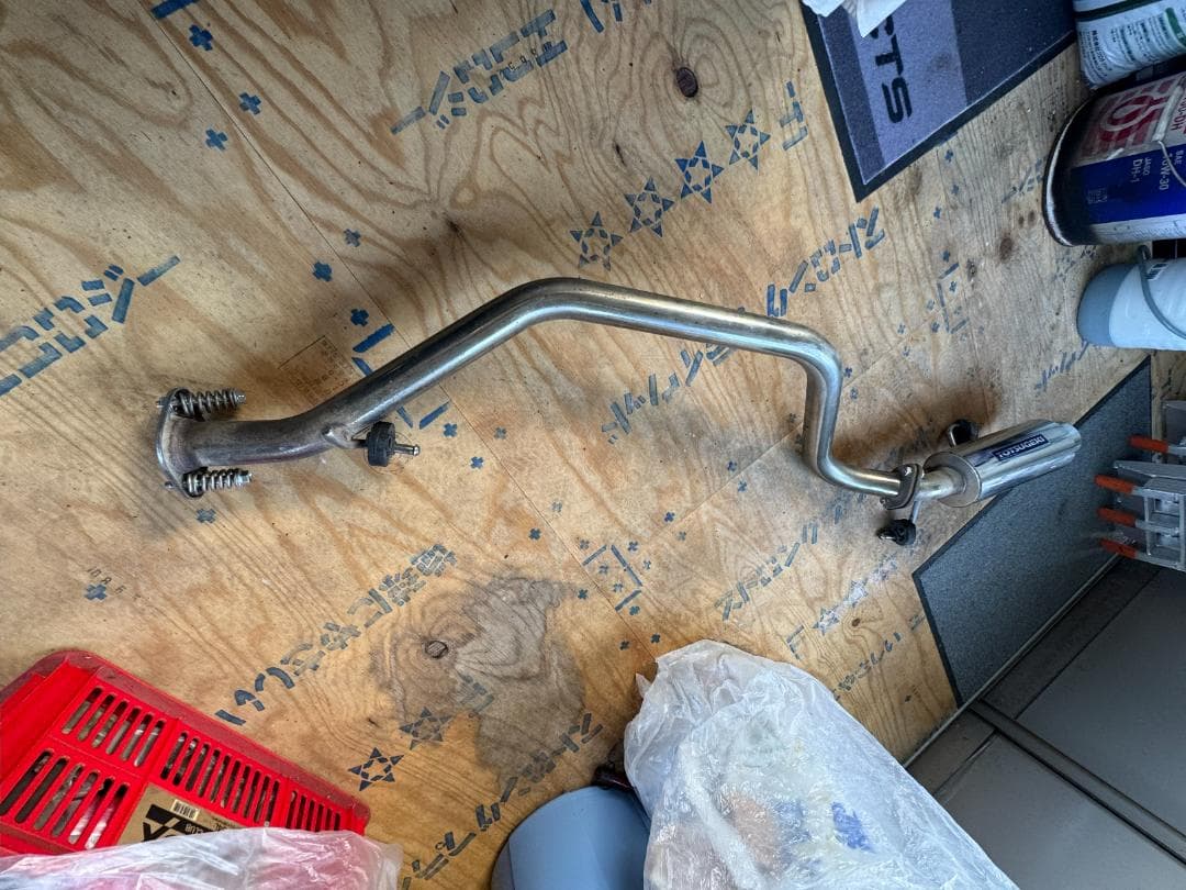 A*a様 スズキ ジムニー JB23W TOTSUGEKI ステンレスマフラー