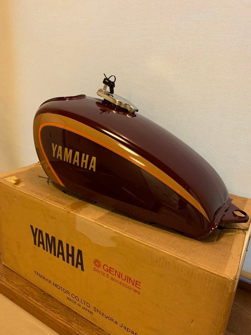 幻の1品！奇跡の未使用！1978年 SR400 ナロータンク