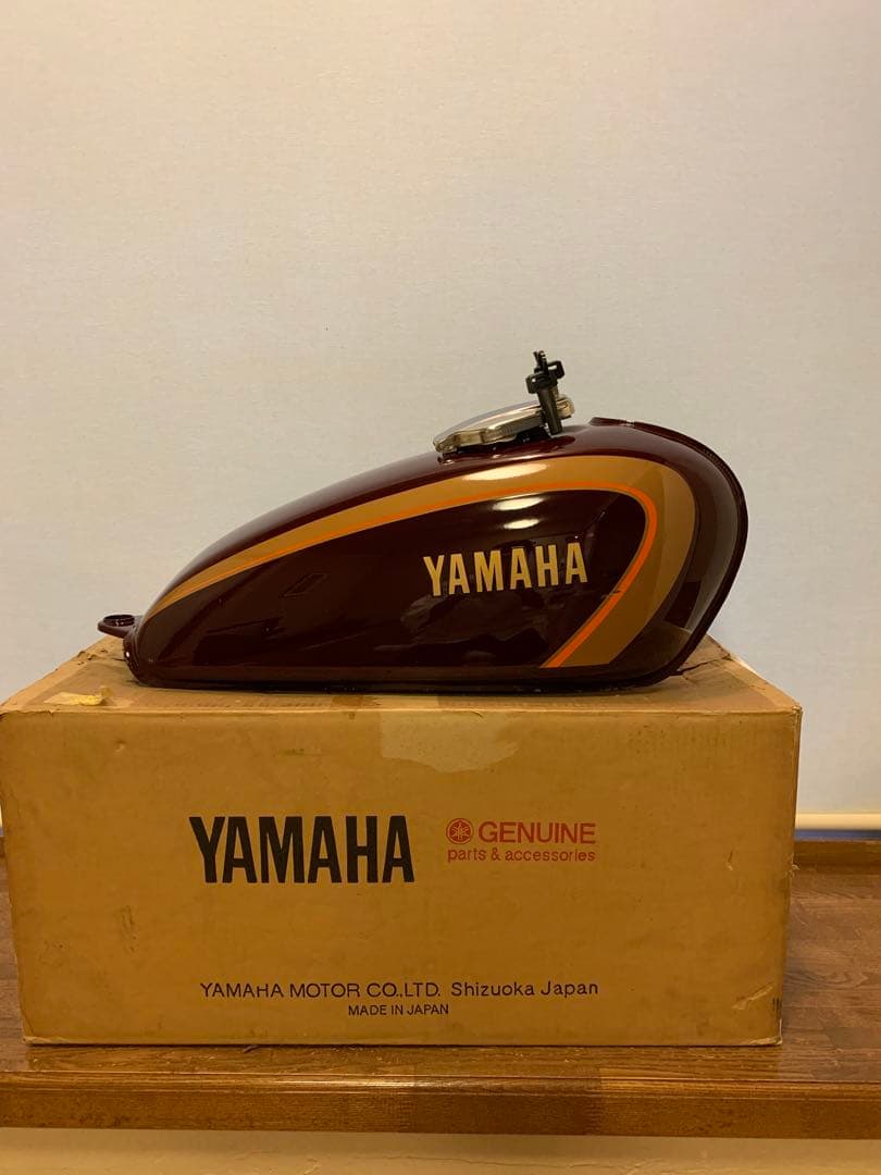 幻の1品！奇跡の未使用！1978年 SR400 ナロータンク