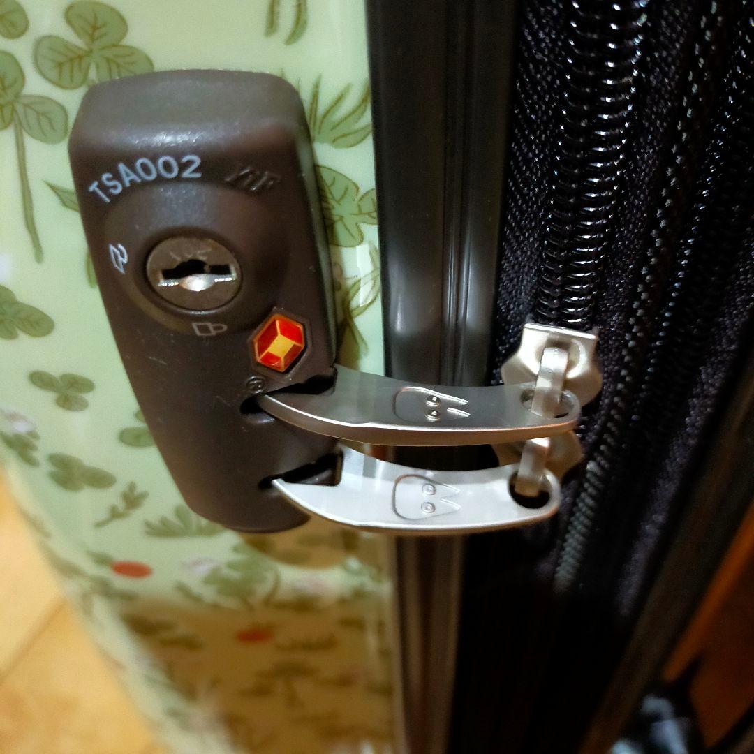 スタジオジブリ　となりのトトロ トトロクローバーシリーズ キャリーケースS