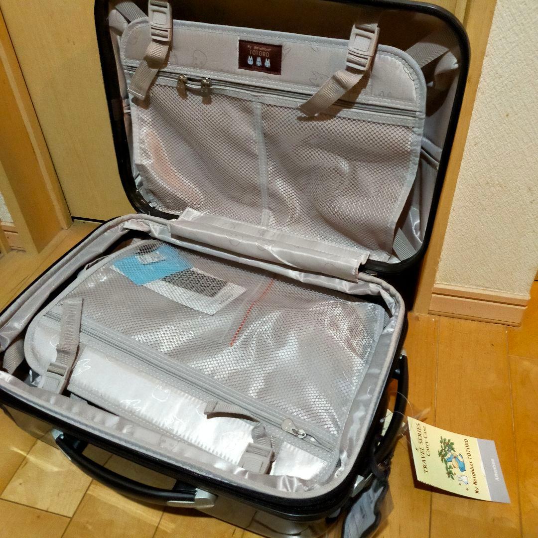 スタジオジブリ　となりのトトロ トトロクローバーシリーズ キャリーケースS