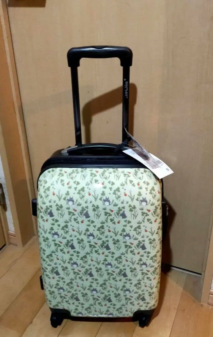 スタジオジブリ　となりのトトロ トトロクローバーシリーズ キャリーケースS