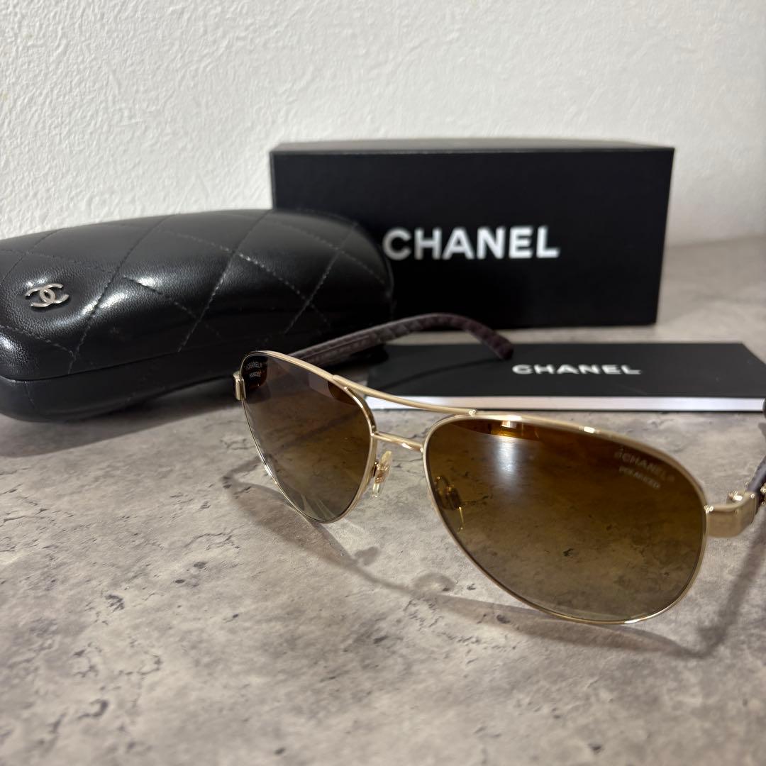 CHANEL ゴールドフレーム サングラス 試着のみ 箱付き