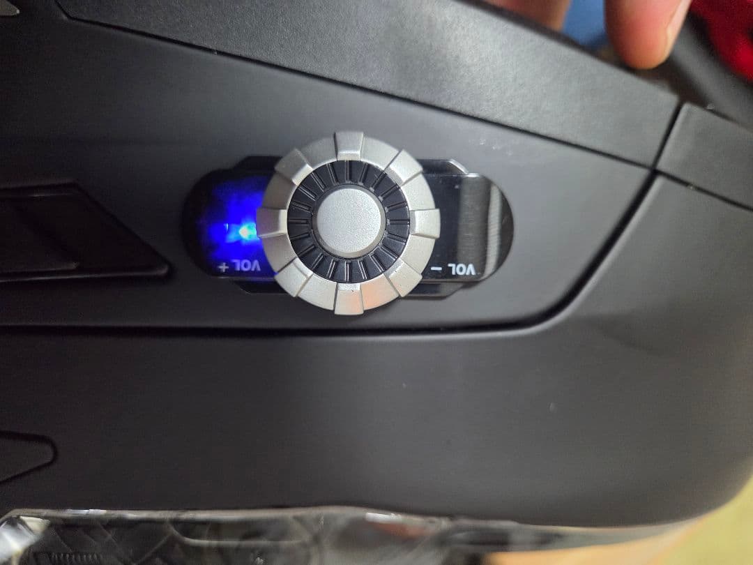 フルフェイスヘルメット マットブラック　インカム　Bluetooth　電話