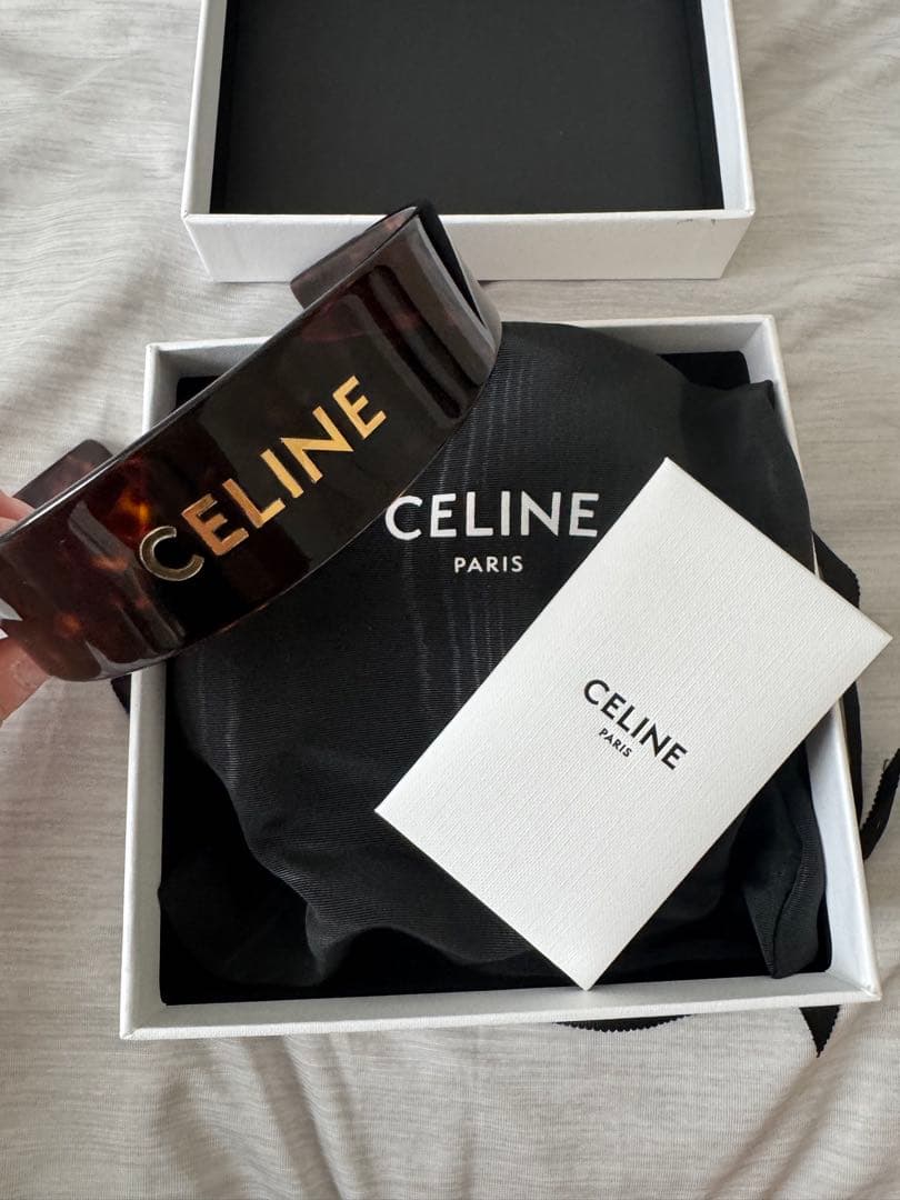 CELINE カチューシャ　ヘアバンド
