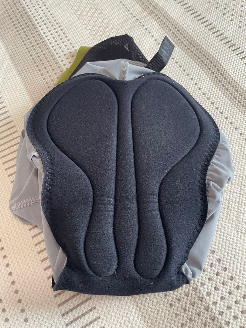  TRAINING BIB 3.0 美品 マープ　グレー